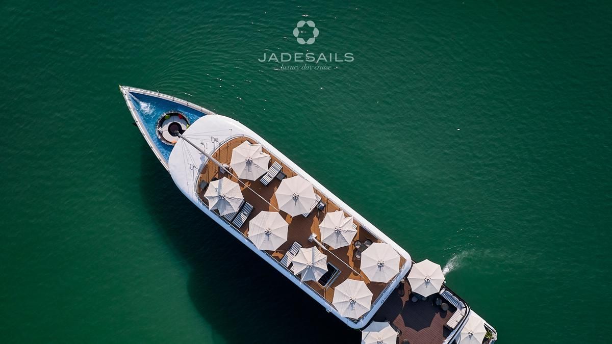 Luxury Day Cruise Halong Jade Sails