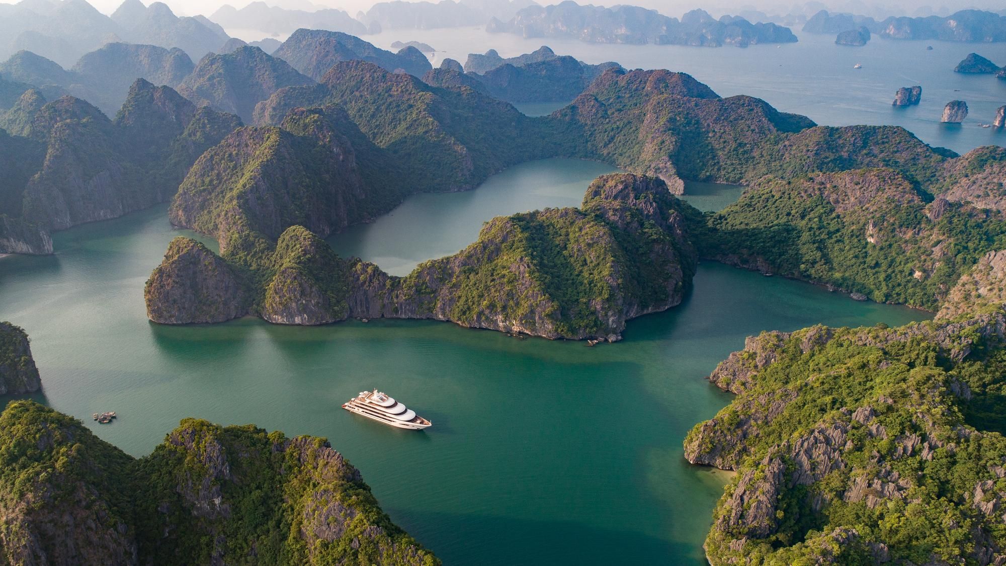 Scarlet Pearl Halong Cruises