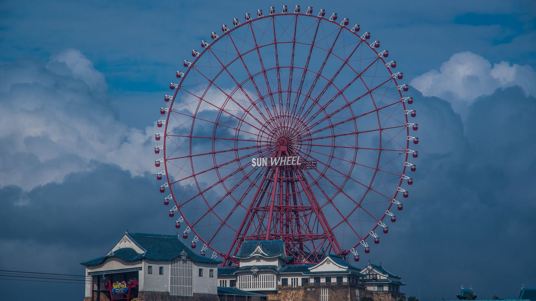 sun wheel halong